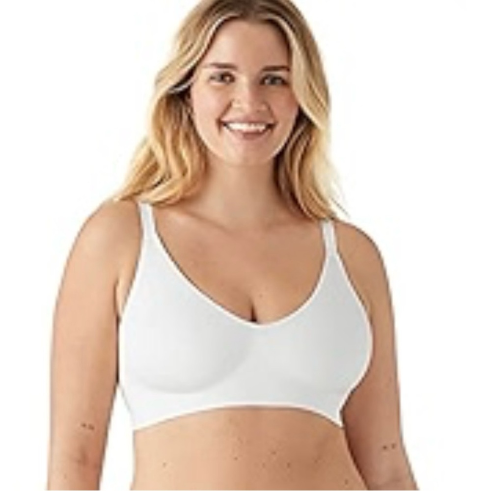 True & Co Soft Form V-Neck Adjustable Strap Bra - Picture 3 of 14